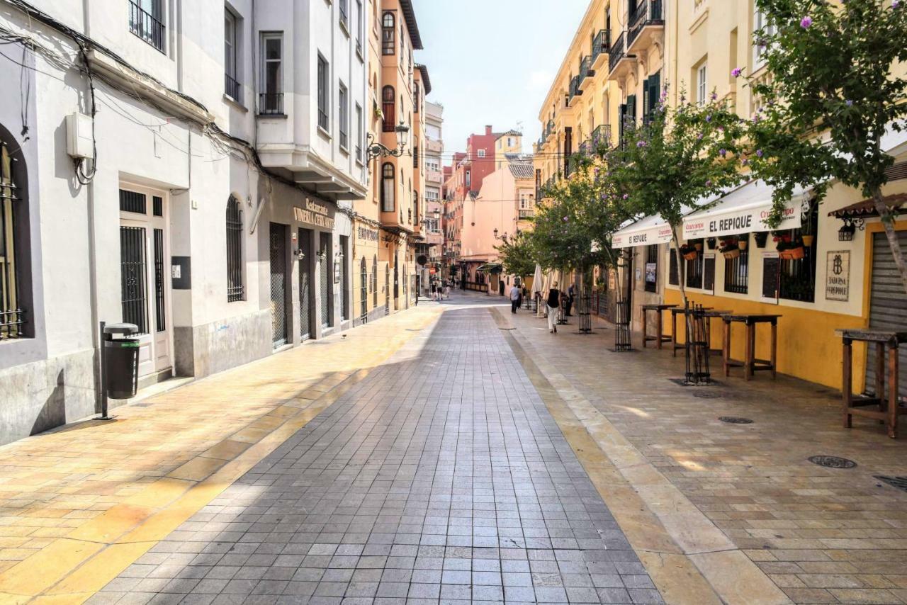 Cozy Apartment City Center Málaga Esterno foto