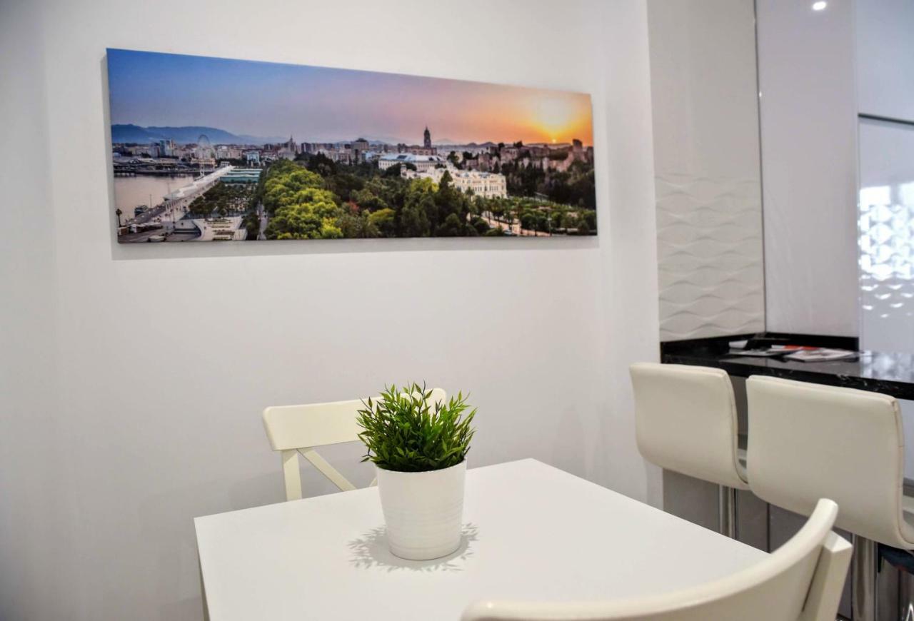 Cozy Apartment City Center Málaga Esterno foto